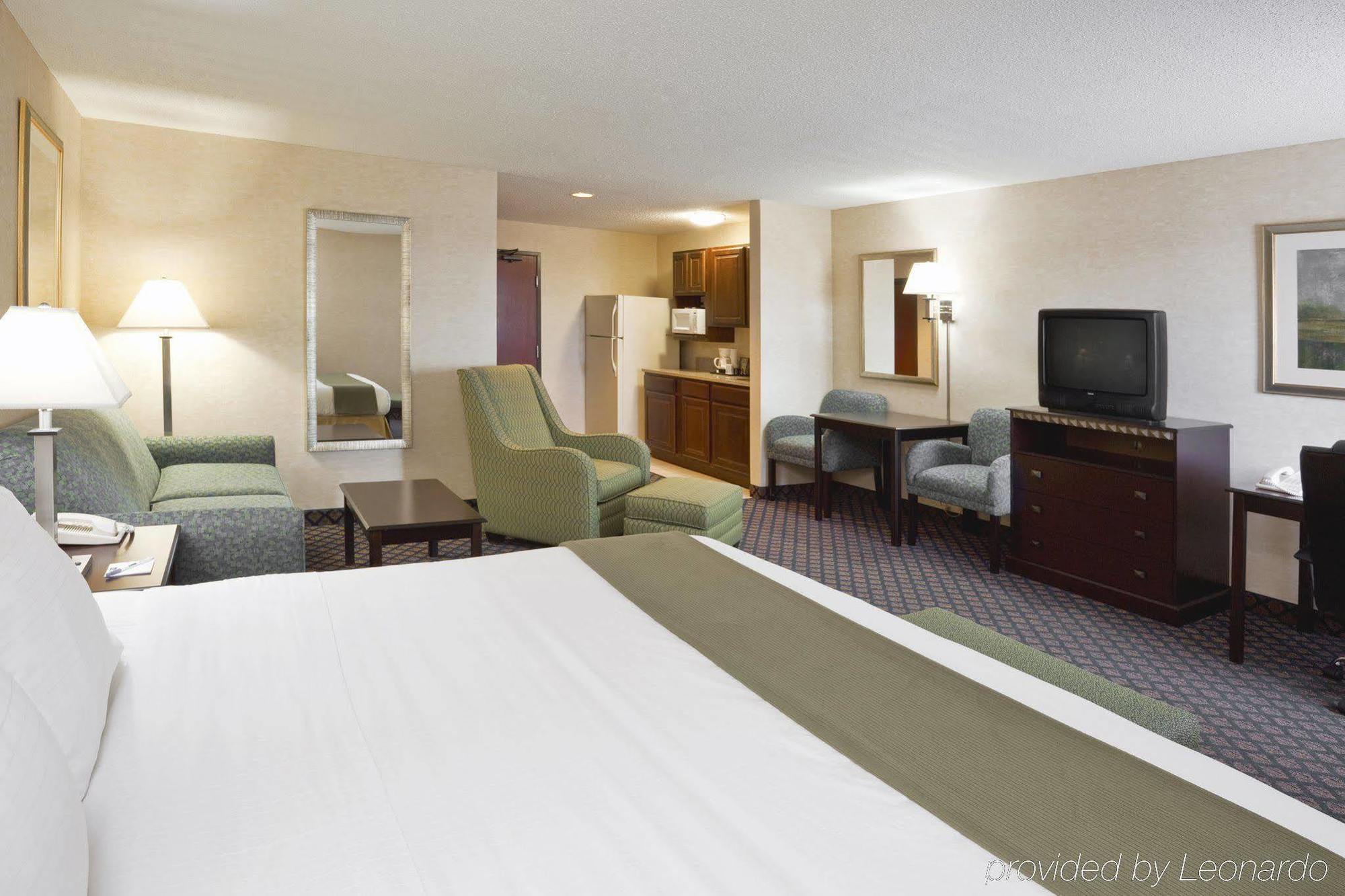 Holiday Inn Express Hotel & Suites Delaware-Columbus Area, An Ihg Hotel Sunbury Dış mekan fotoğraf